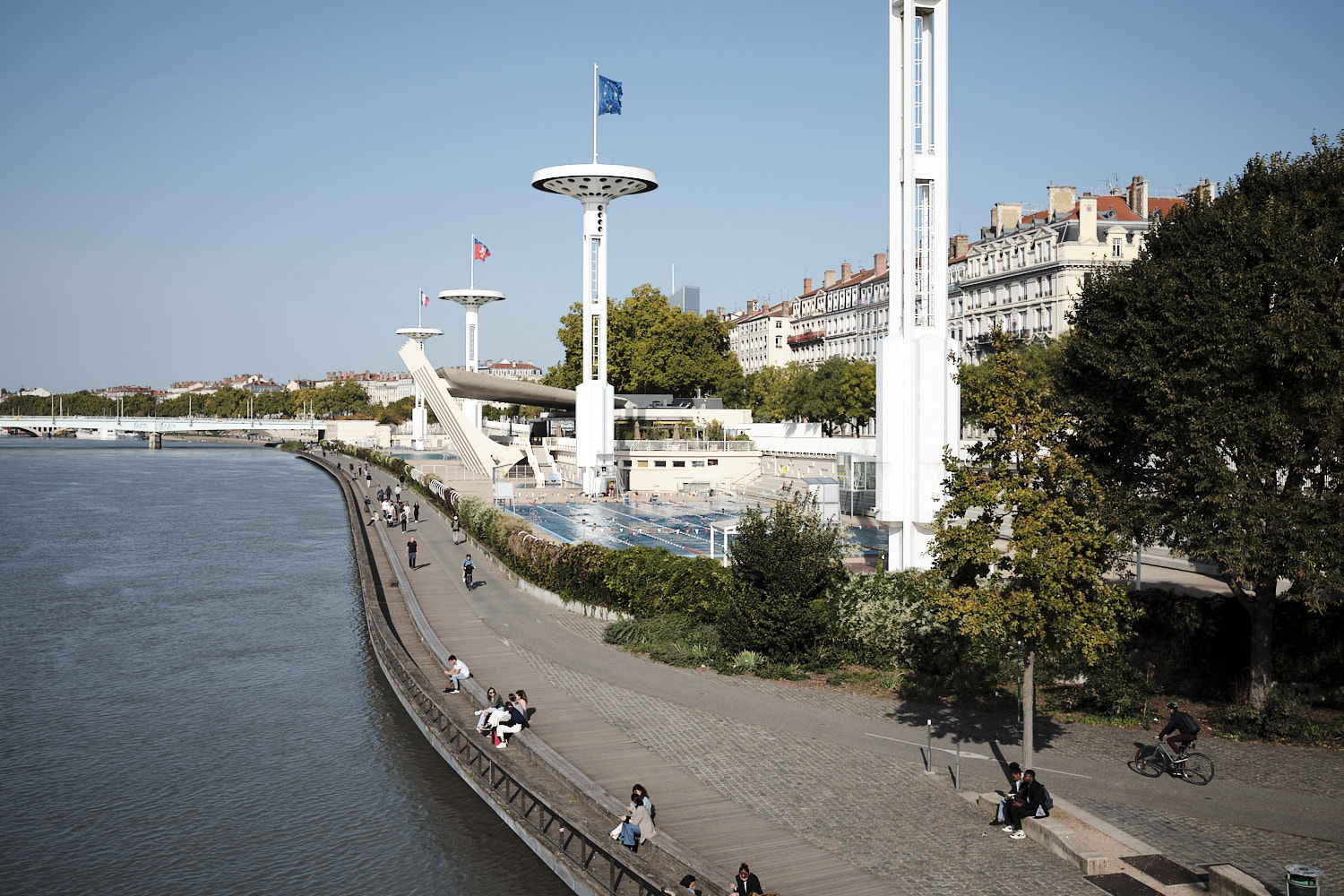 Die Piscine du Rhône, ein Freibad am Ufer der Rhône in Lyon