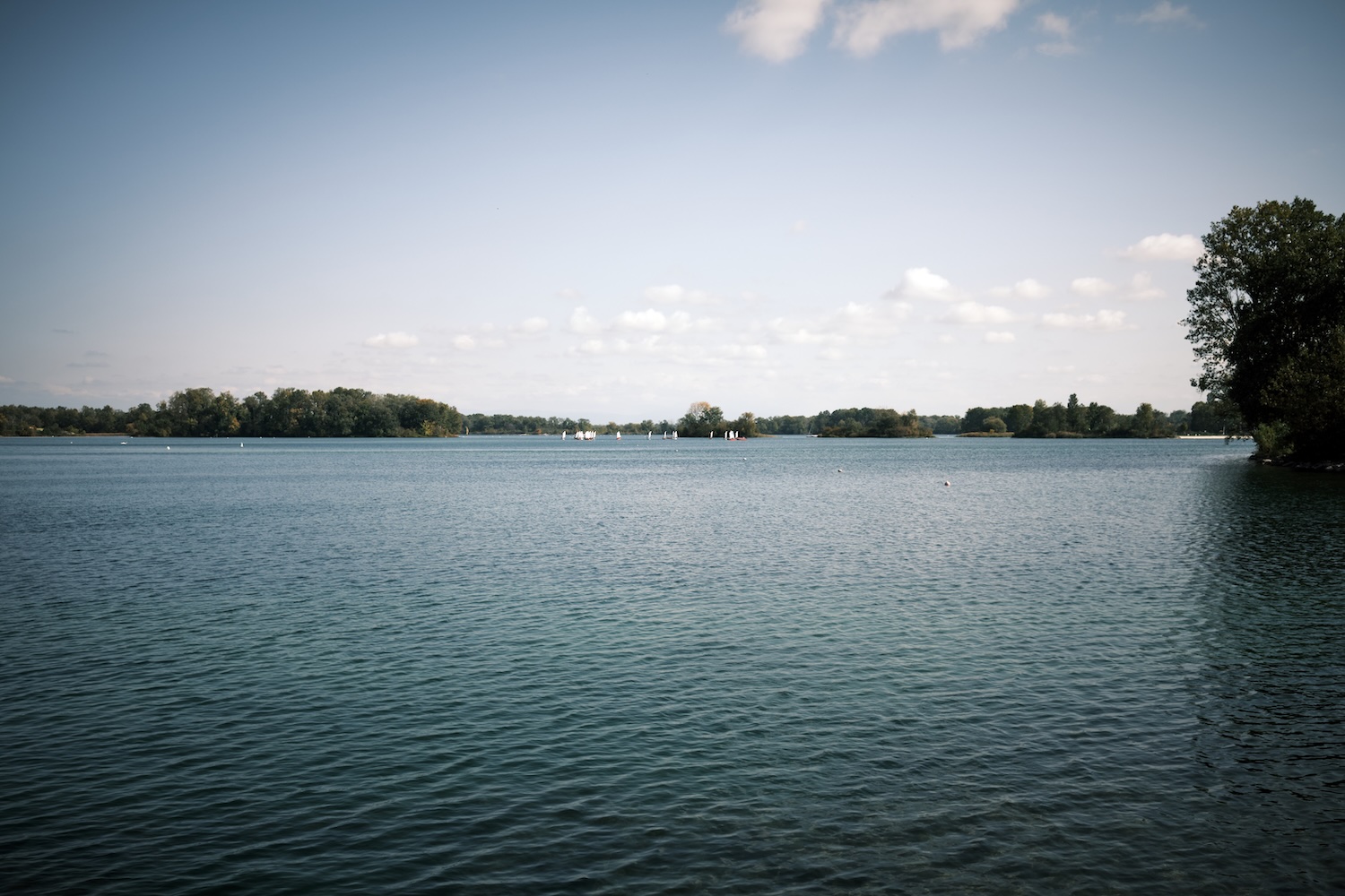 Lac des Eaux Bleues: Ein Juwel in der Nähe von Lyon